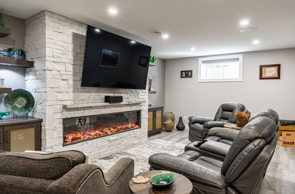 Cozy Basement Entertainment Room, Bar & Fireplace
